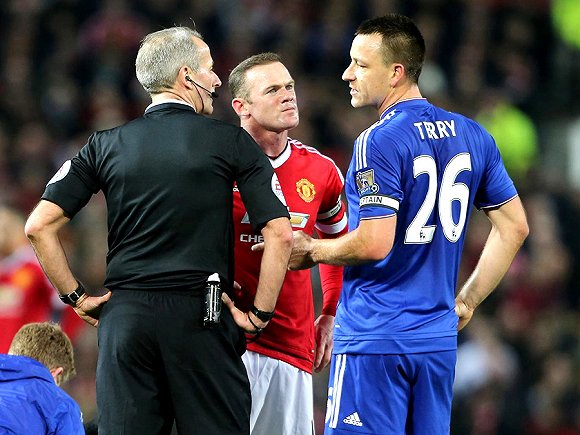 一名来自巴 一名来自巴