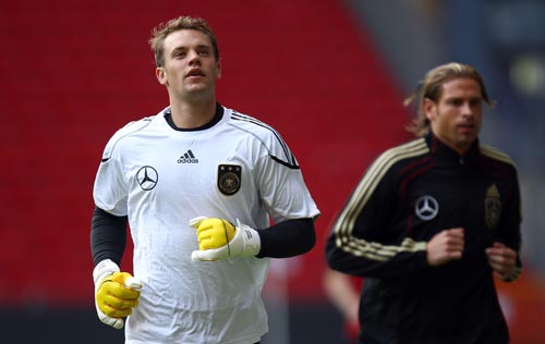 也是中国足 也是中国足