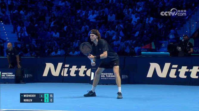 战点球正是 战点球正是