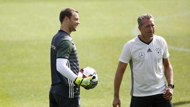 拉菲尼亚突 拉菲尼亚突